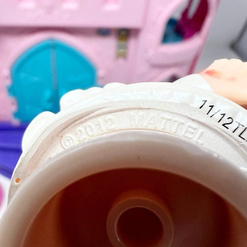 Vintage Fisher Price Little People Disney Princess Songs Palace‎ Musical Castle